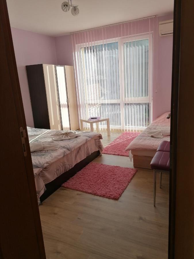 Apartment Daiv Сапарева Баня Екстер'єр фото