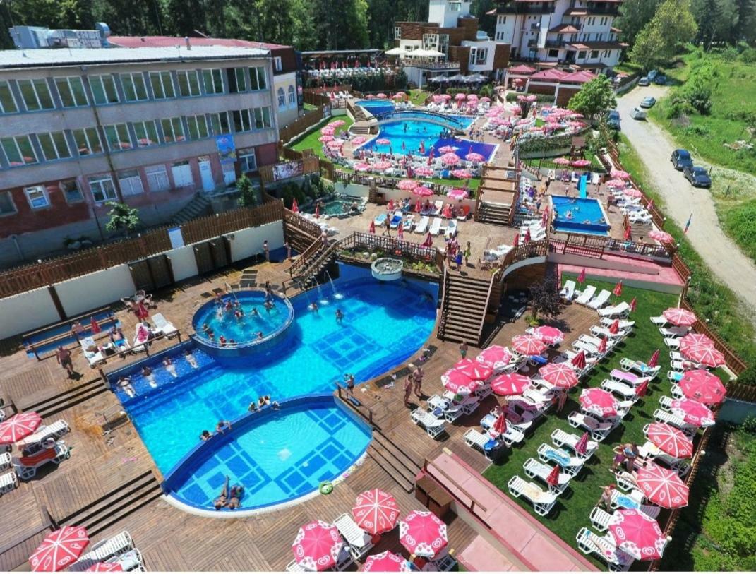 Apartment Daiv Сапарева Баня Екстер'єр фото